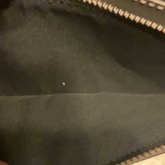 Coach crossbody with tea rose tooling, new never carried - Picture 11 of 14